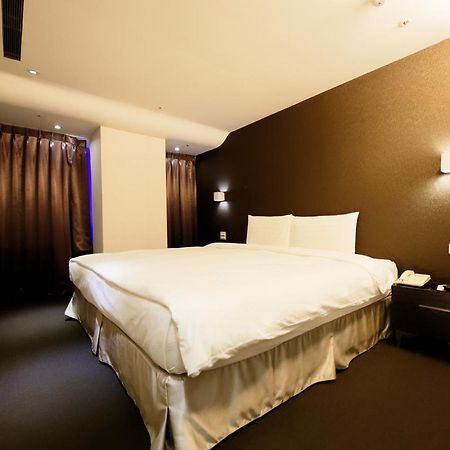 Myhotels 14 The Top One Тайпей Екстериор снимка