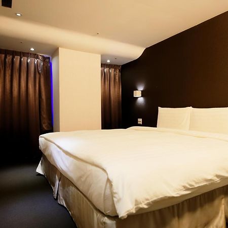 Myhotels 14 The Top One Тайпей Екстериор снимка