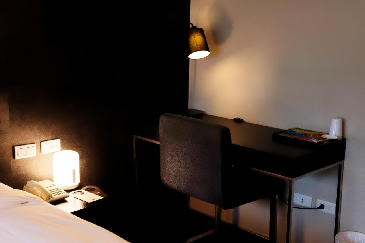 Myhotels 14 The Top One Тайпей Екстериор снимка