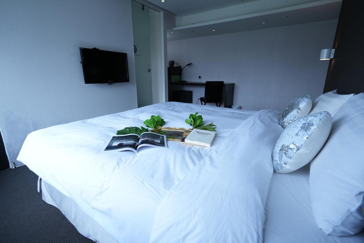 Myhotels 14 The Top One Тайпей Екстериор снимка