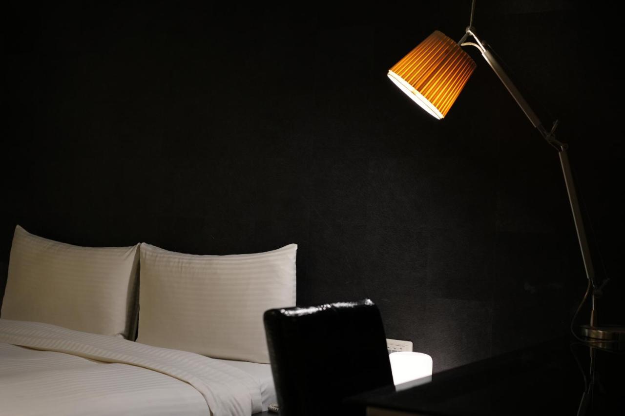 Myhotels 14 The Top One Тайпей Екстериор снимка
